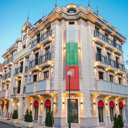 Garden - Certificate Of Excellence 10 Five-stars For 2024 Awarded By Htif Отель 5*