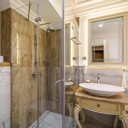 Отель Garden - Certificate Of Excellence 10 Five-stars For 2024 Awarded By Htif 5*