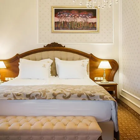 Garden: Excellence-awarded Five-star Urban Retreat Hotel 5*