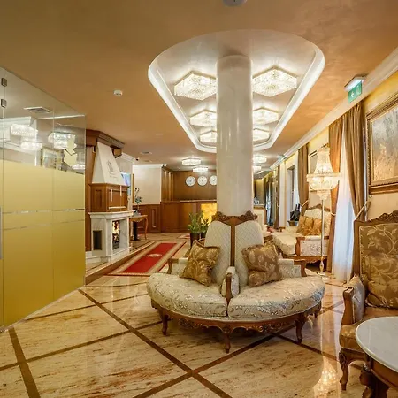 Отель Garden - Certificate Of Excellence 10 Five-stars For 2024 Awarded By Htif Пловдив