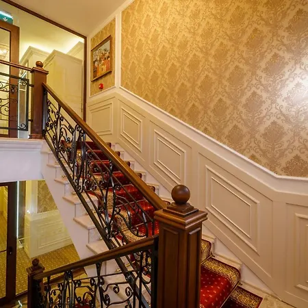 Garden - Certificate Of Excellence 10 Five-stars For 2024 Awarded By Htif Отель