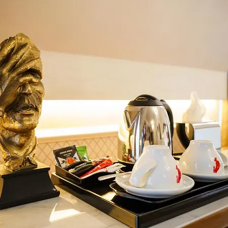 Hotel Garden - Certificate Of Excellence 10 Five-stars For 2024 Awarded By Htif Plowdiw