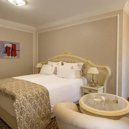 Garden: Excellence-awarded Five-star Urban Retreat Plovdiv