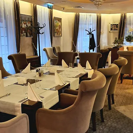 Garden - Certificate Of Excellence 10 Five-stars For 2024 Awarded By Htif 5* Plowdiw