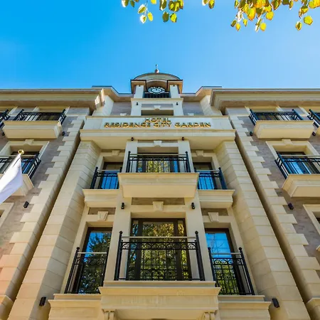 Hotel Garden - Certificate Of Excellence 10 Five-stars For 2024 Awarded By Htif Plovdiv