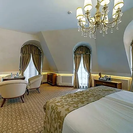Garden: Excellence-awarded Five-star Urban Retreat Hotel 5*
