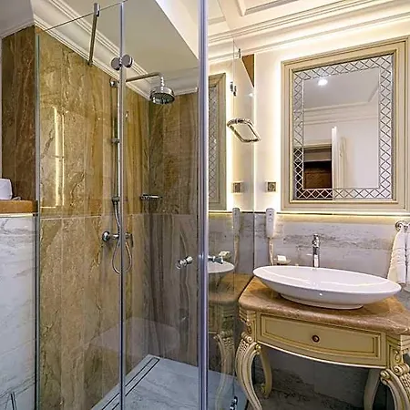 Garden: Excellence-awarded Five-star Urban Retreat Hotel 5*