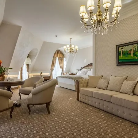 Garden: Excellence-awarded Five-star Urban Retreat Plovdiv