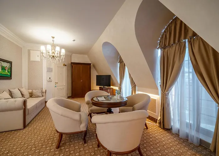 Garden - Certificate Of Excellence 10 Five-stars For 2024 Awarded By Htif 5*