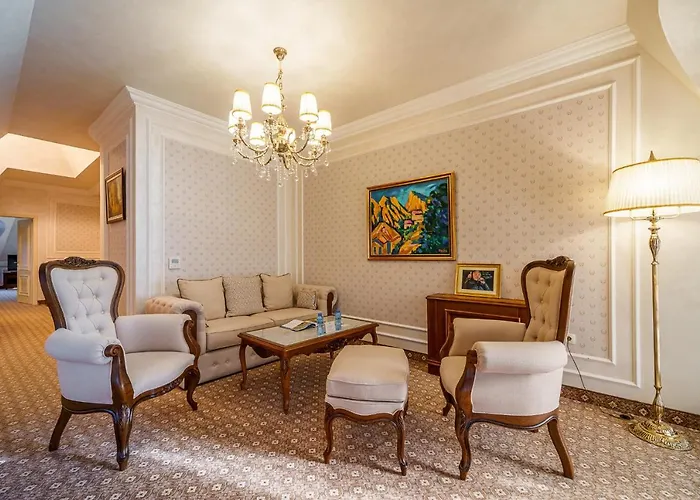 Garden - Certificate Of Excellence 10 Five-stars For 2024 Awarded By Htif Hotel