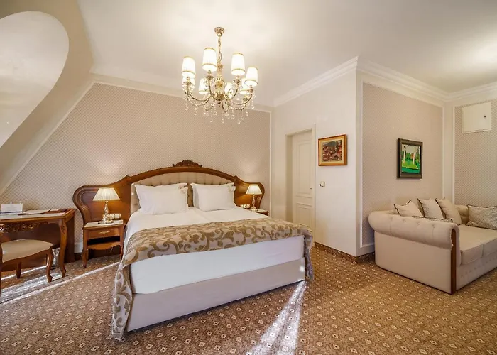 Garden - Certificate Of Excellence 10 Five-stars For 2024 Awarded By Htif