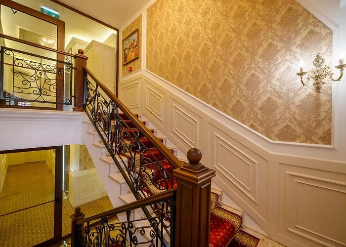 Garden - Certificate Of Excellence 10 Five-stars For 2024 Awarded By Htif 酒店