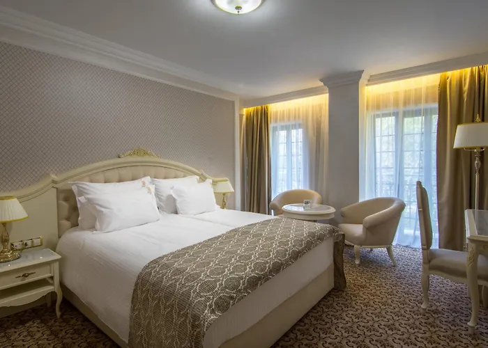 Garden - Certificate Of Excellence 10 Five-stars For 2024 Awarded By Htif Hotel 5*