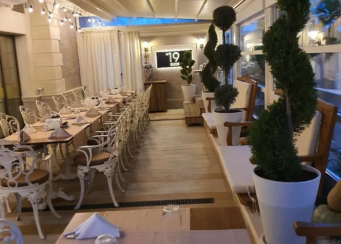 Garden - Certificate Of Excellence 10 Five-stars For 2024 Awarded By Htif Hotell